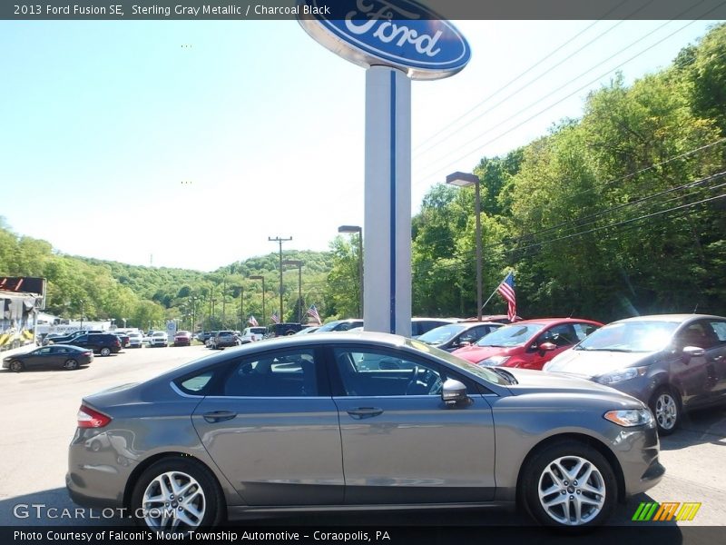 Sterling Gray Metallic / Charcoal Black 2013 Ford Fusion SE