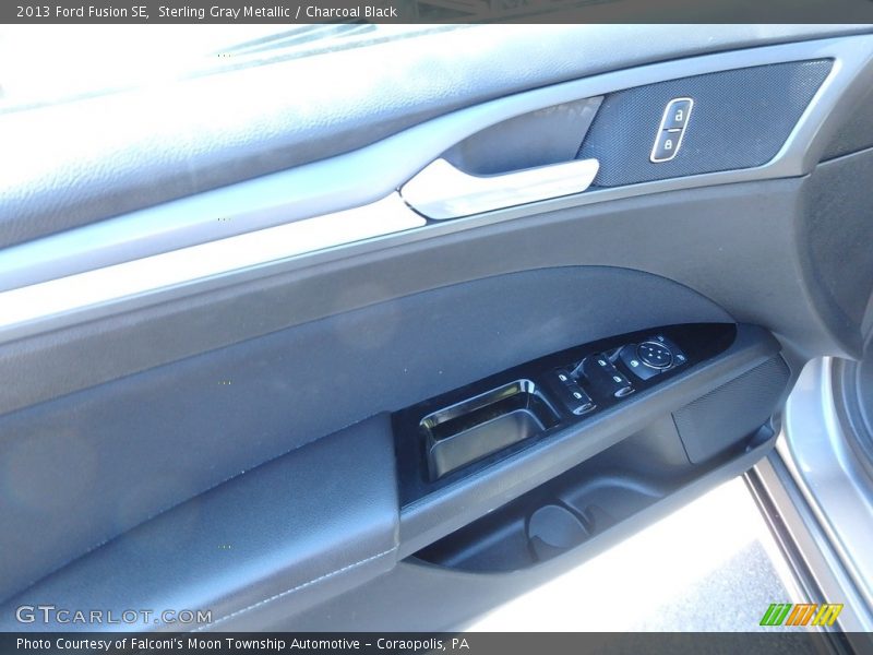 Sterling Gray Metallic / Charcoal Black 2013 Ford Fusion SE