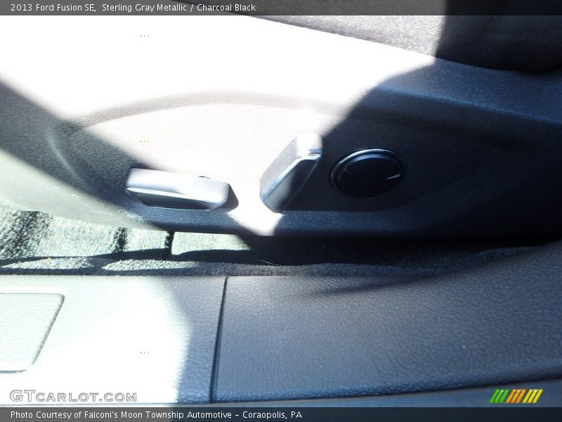Sterling Gray Metallic / Charcoal Black 2013 Ford Fusion SE
