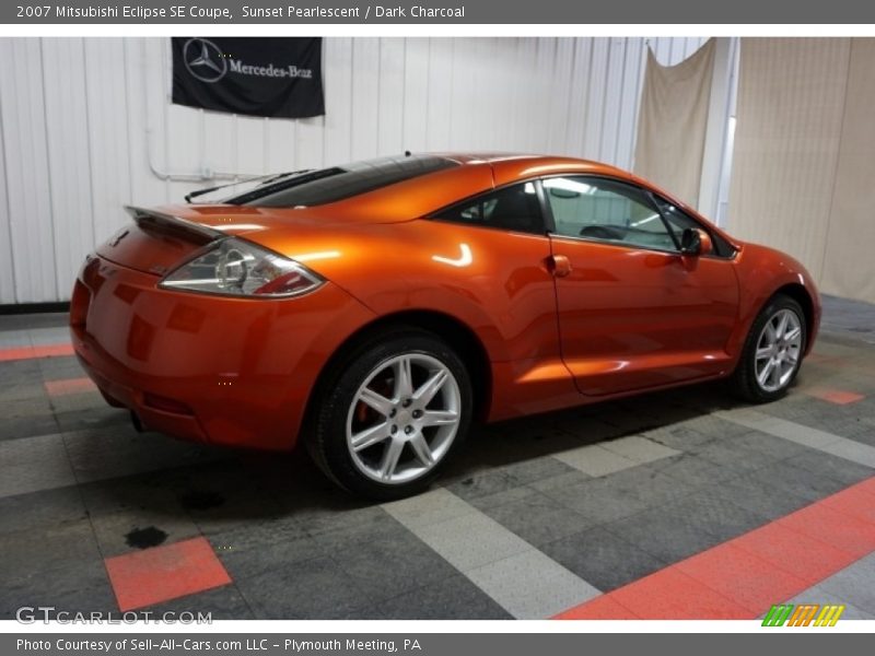 Sunset Pearlescent / Dark Charcoal 2007 Mitsubishi Eclipse SE Coupe