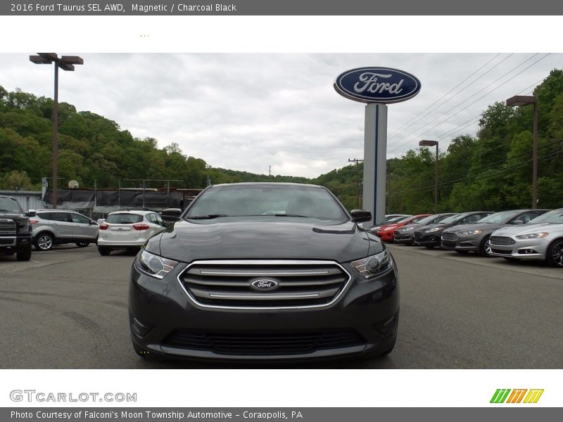 Magnetic / Charcoal Black 2016 Ford Taurus SEL AWD