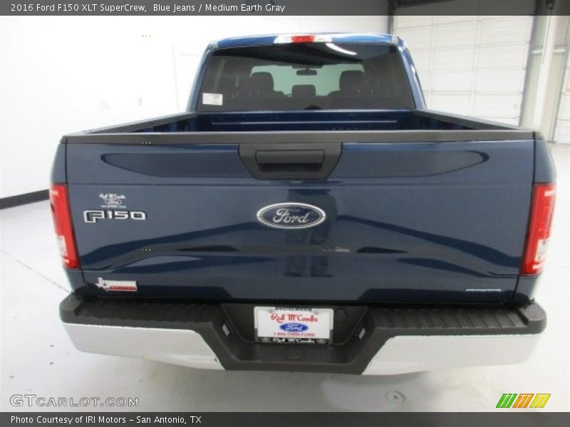 Blue Jeans / Medium Earth Gray 2016 Ford F150 XLT SuperCrew