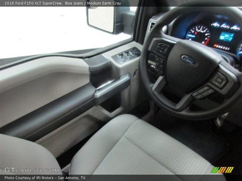 Blue Jeans / Medium Earth Gray 2016 Ford F150 XLT SuperCrew