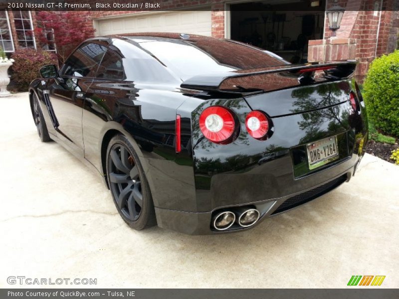 Black Obsidian / Black 2010 Nissan GT-R Premium
