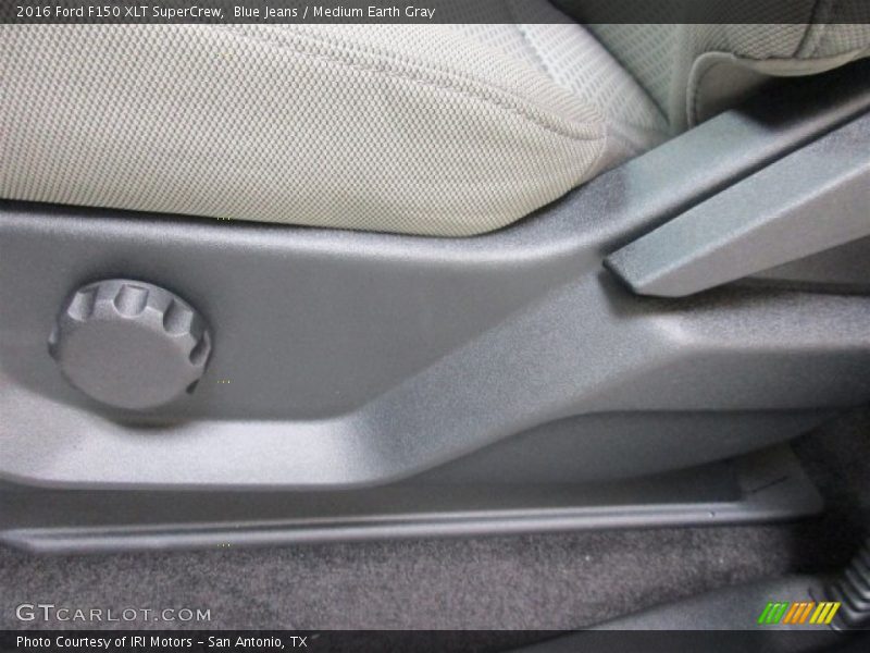 Blue Jeans / Medium Earth Gray 2016 Ford F150 XLT SuperCrew