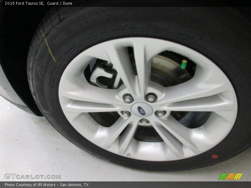 Guard / Dune 2016 Ford Taurus SE