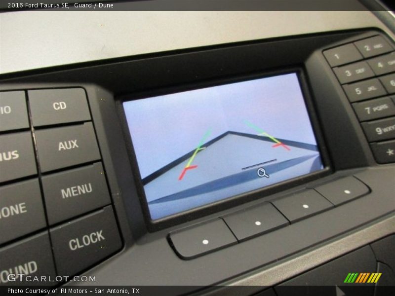 Guard / Dune 2016 Ford Taurus SE