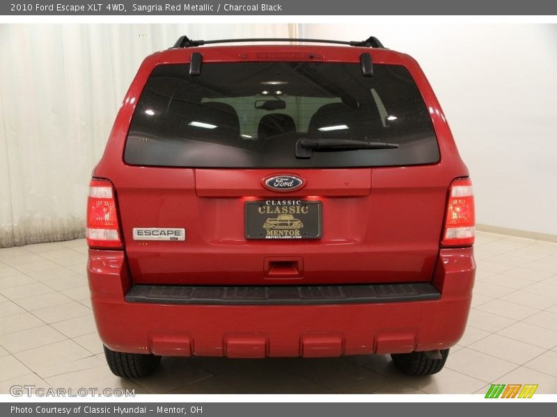 Sangria Red Metallic / Charcoal Black 2010 Ford Escape XLT 4WD