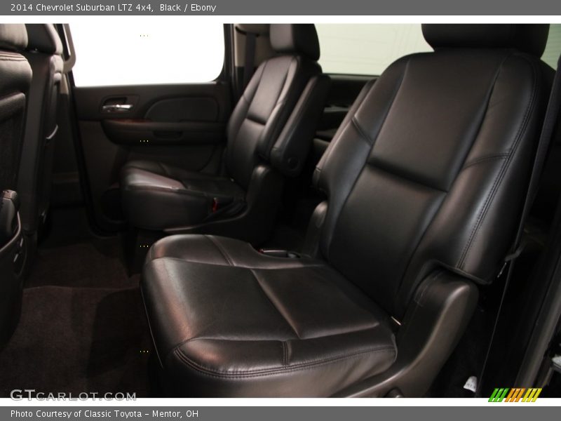 Black / Ebony 2014 Chevrolet Suburban LTZ 4x4