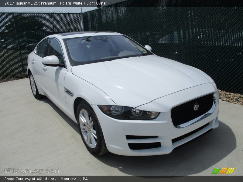 Front 3/4 View of 2017 XE 25t Premium