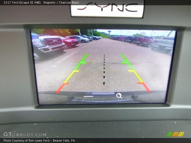 Magnetic / Charcoal Black 2017 Ford Escape SE 4WD