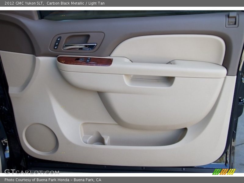 Carbon Black Metallic / Light Tan 2012 GMC Yukon SLT