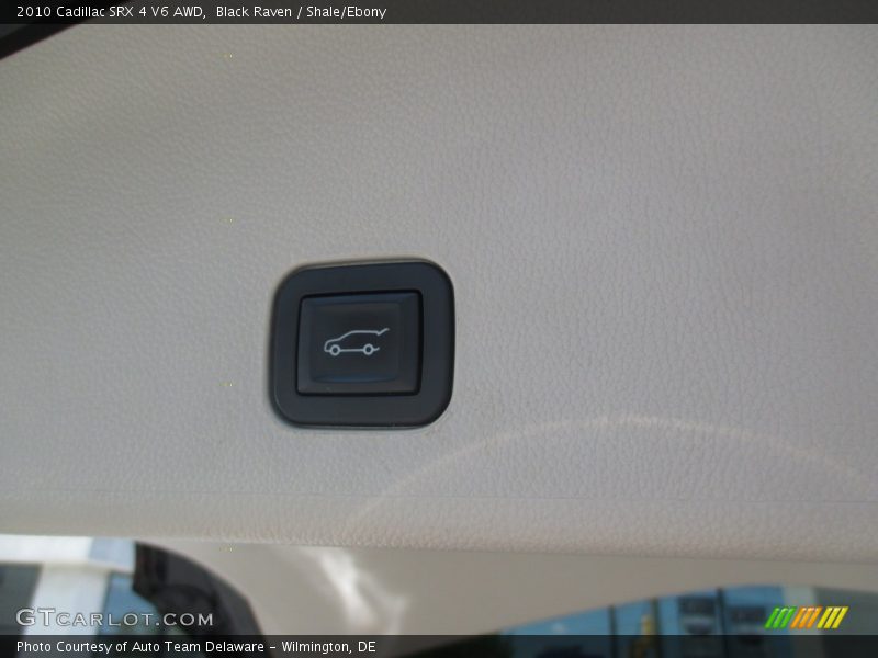 Black Raven / Shale/Ebony 2010 Cadillac SRX 4 V6 AWD