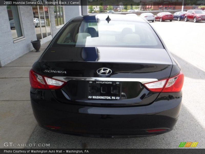 Midnight Black / Camel 2013 Hyundai Sonata GLS