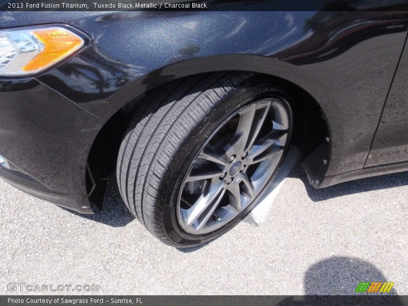 Tuxedo Black Metallic / Charcoal Black 2013 Ford Fusion Titanium