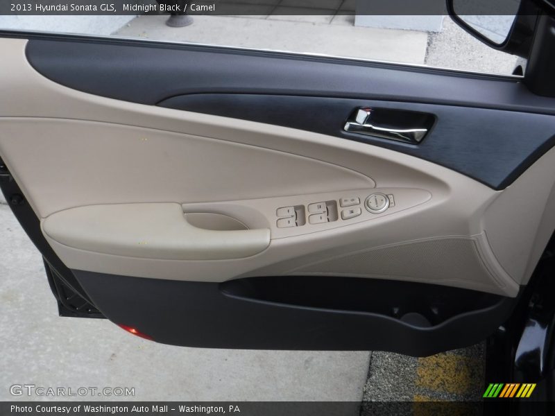 Midnight Black / Camel 2013 Hyundai Sonata GLS