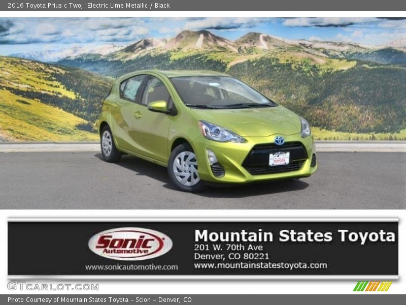 Electric Lime Metallic / Black 2016 Toyota Prius c Two