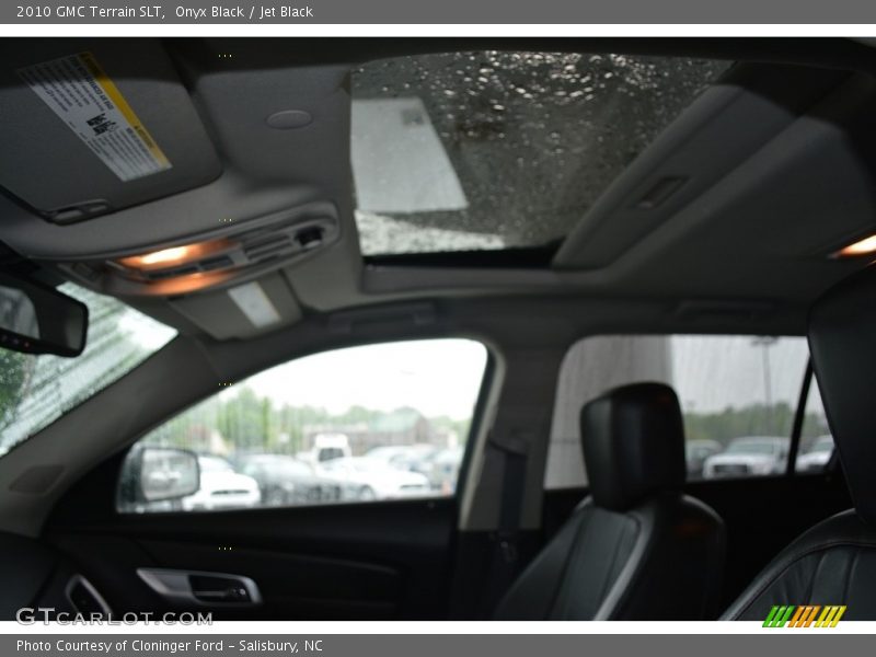 Onyx Black / Jet Black 2010 GMC Terrain SLT