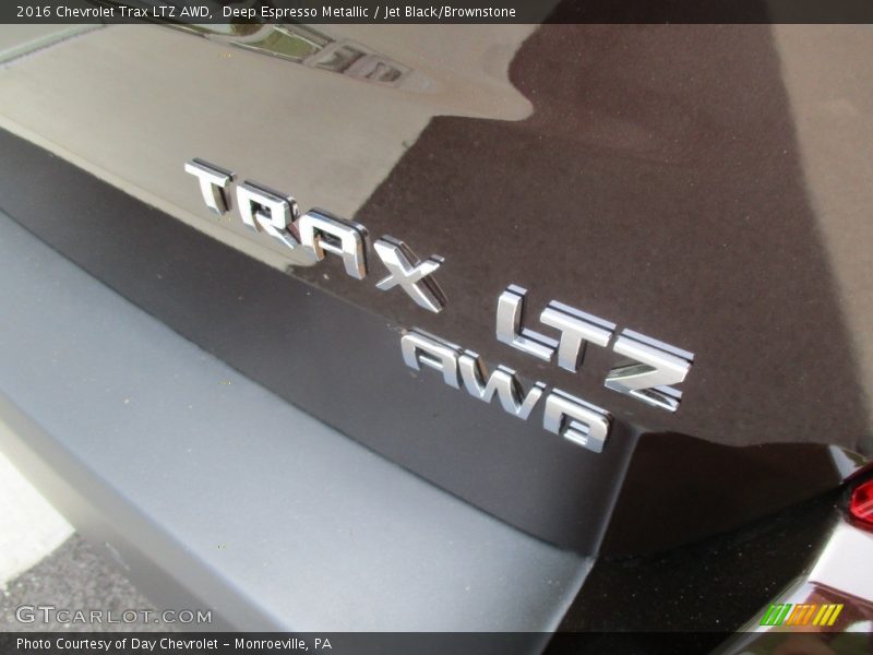 Deep Espresso Metallic / Jet Black/Brownstone 2016 Chevrolet Trax LTZ AWD