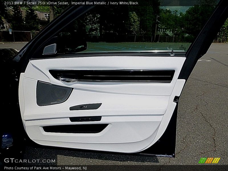 Imperial Blue Metallic / Ivory White/Black 2013 BMW 7 Series 750i xDrive Sedan