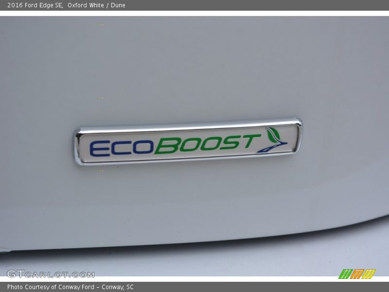 Oxford White / Dune 2016 Ford Edge SE
