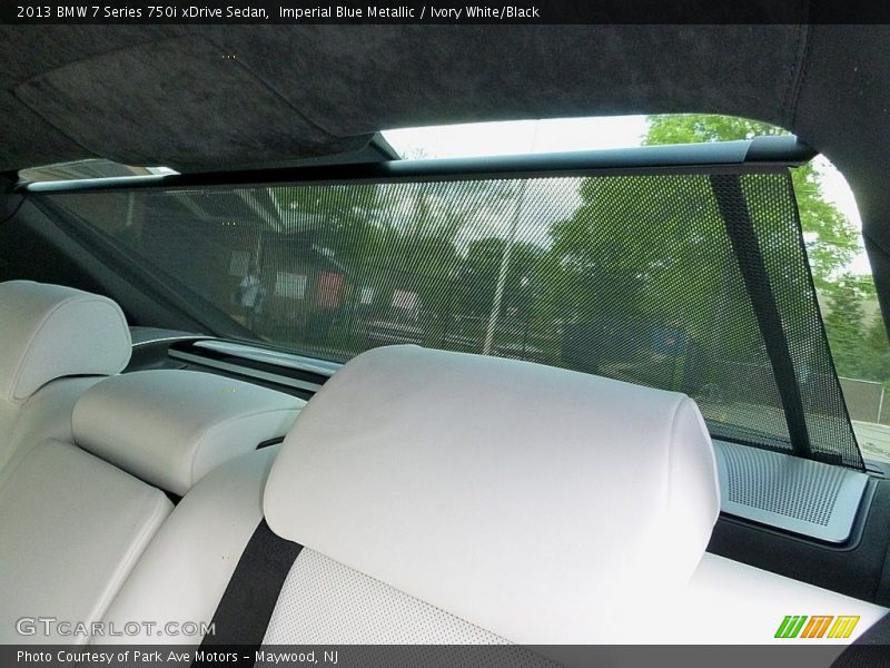 Imperial Blue Metallic / Ivory White/Black 2013 BMW 7 Series 750i xDrive Sedan
