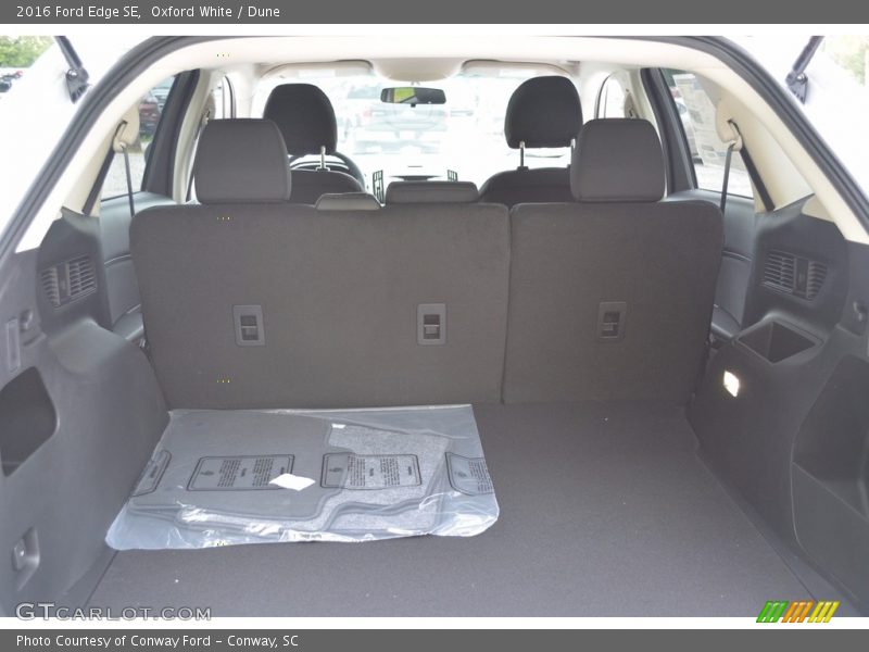 Oxford White / Dune 2016 Ford Edge SE