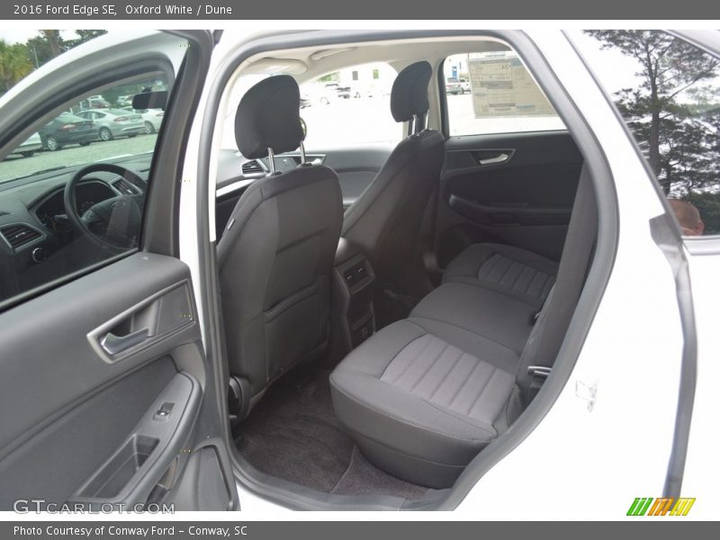 Oxford White / Dune 2016 Ford Edge SE
