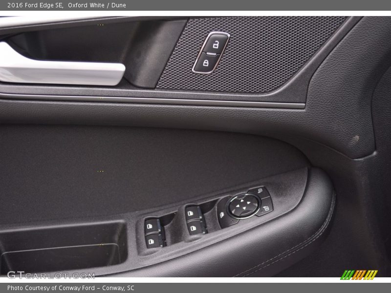 Oxford White / Dune 2016 Ford Edge SE