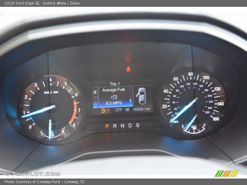 Oxford White / Dune 2016 Ford Edge SE