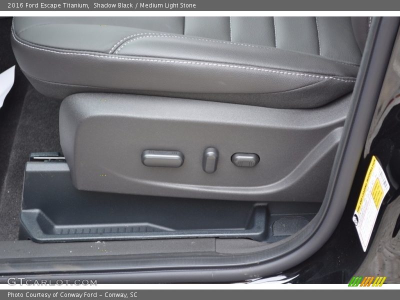 Shadow Black / Medium Light Stone 2016 Ford Escape Titanium
