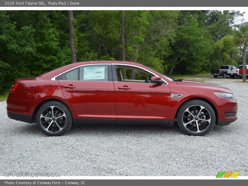 Ruby Red / Dune 2016 Ford Taurus SEL