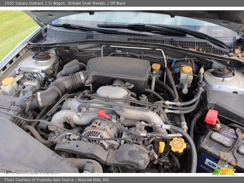 Brilliant Silver Metallic / Off Black 2005 Subaru Outback 2.5i Wagon