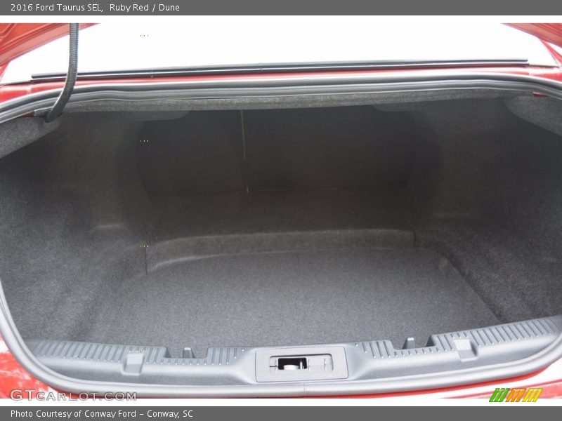 Ruby Red / Dune 2016 Ford Taurus SEL