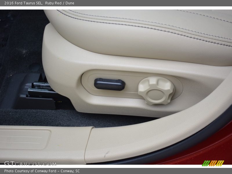 Ruby Red / Dune 2016 Ford Taurus SEL