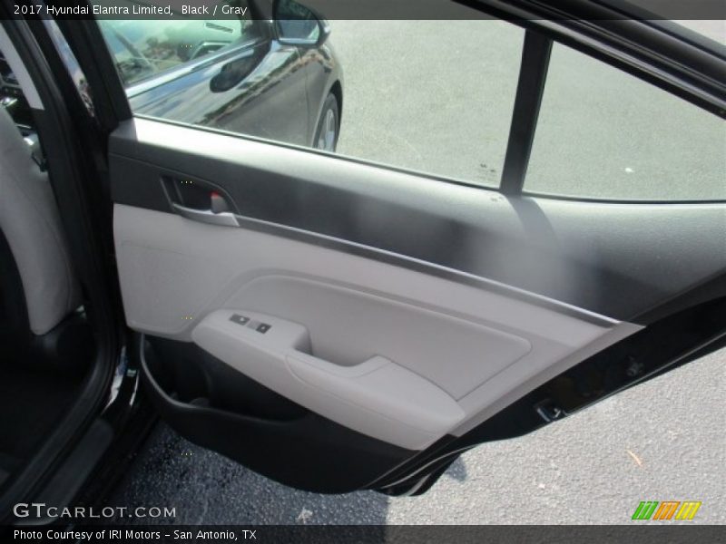 Black / Gray 2017 Hyundai Elantra Limited