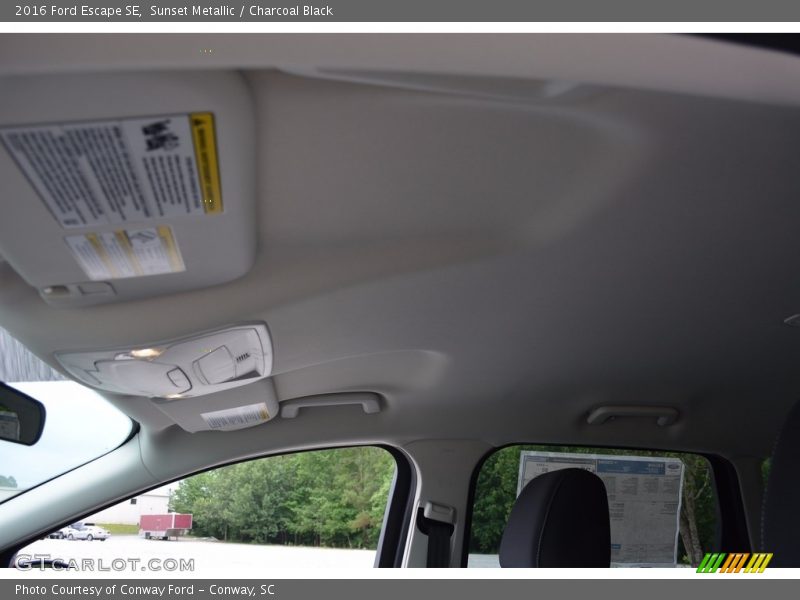 Sunset Metallic / Charcoal Black 2016 Ford Escape SE