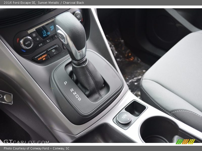 Sunset Metallic / Charcoal Black 2016 Ford Escape SE