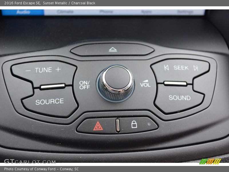 Sunset Metallic / Charcoal Black 2016 Ford Escape SE