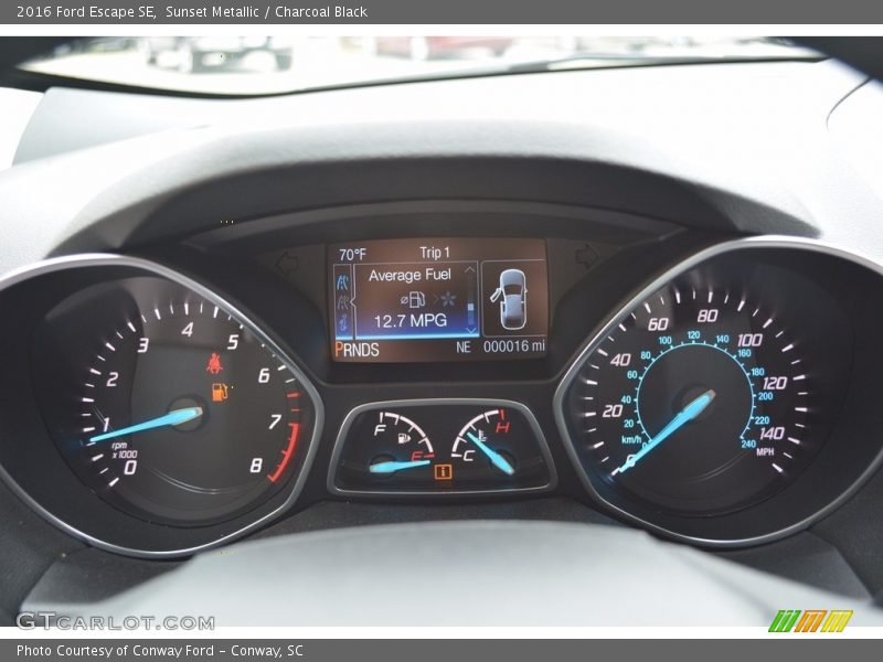 Sunset Metallic / Charcoal Black 2016 Ford Escape SE