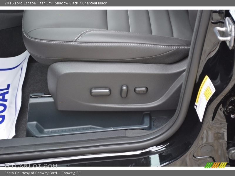 Shadow Black / Charcoal Black 2016 Ford Escape Titanium