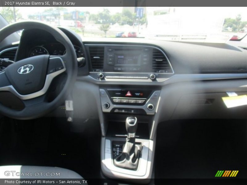 Black / Gray 2017 Hyundai Elantra SE