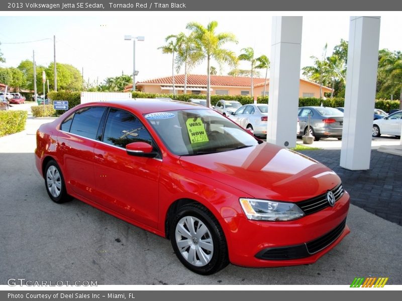 Tornado Red / Titan Black 2013 Volkswagen Jetta SE Sedan