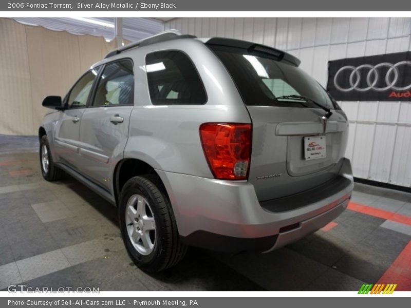 Silver Alloy Metallic / Ebony Black 2006 Pontiac Torrent