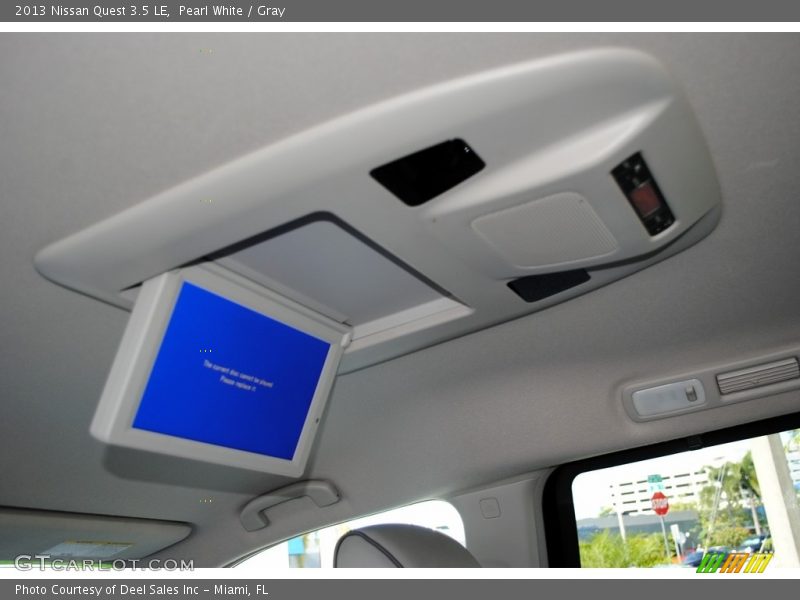 Pearl White / Gray 2013 Nissan Quest 3.5 LE