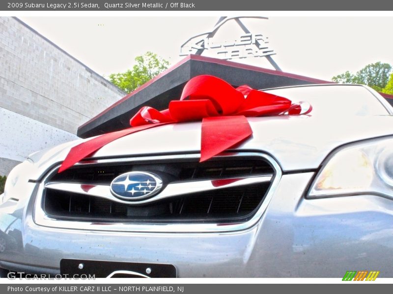 Quartz Silver Metallic / Off Black 2009 Subaru Legacy 2.5i Sedan