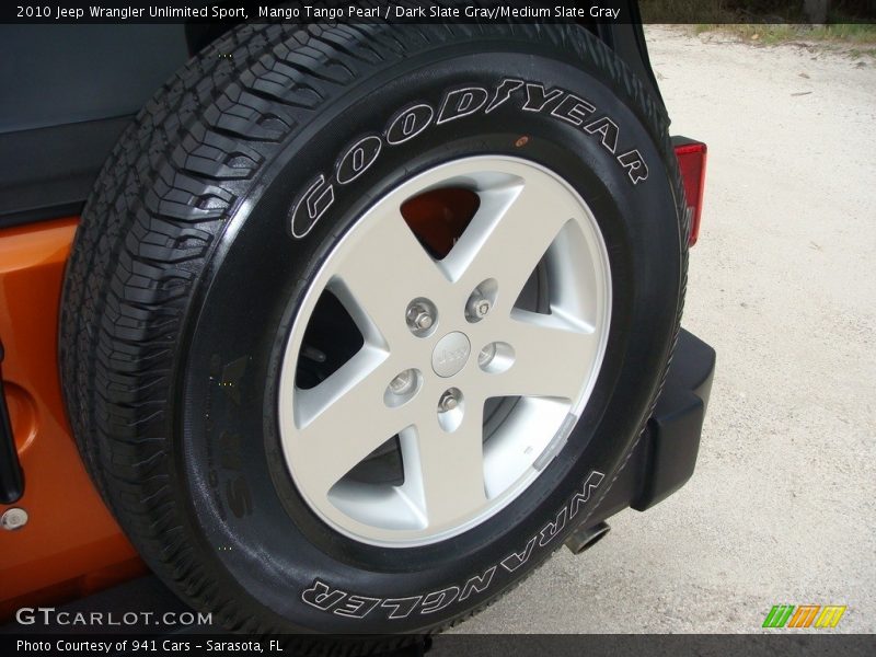 Mango Tango Pearl / Dark Slate Gray/Medium Slate Gray 2010 Jeep Wrangler Unlimited Sport