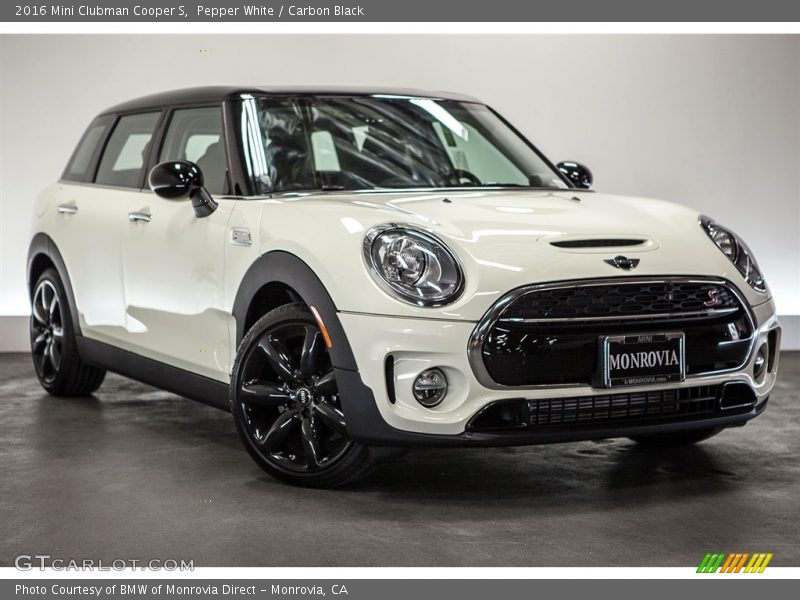 Pepper White / Carbon Black 2016 Mini Clubman Cooper S