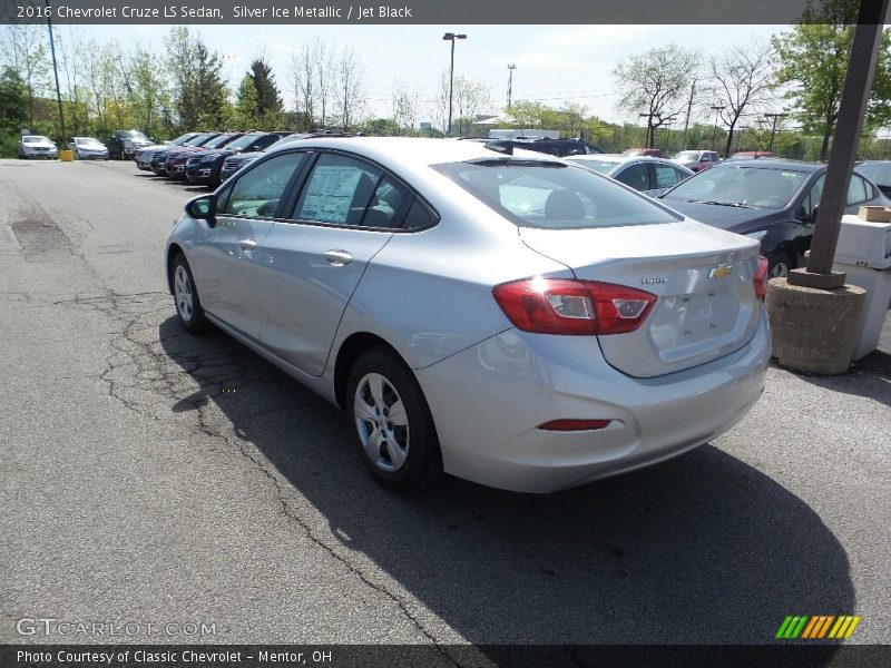 Silver Ice Metallic / Jet Black 2016 Chevrolet Cruze LS Sedan