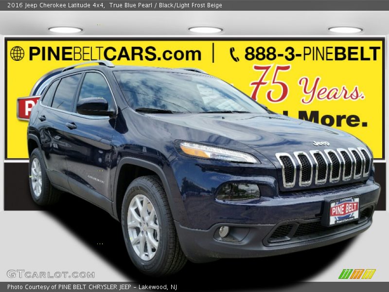 True Blue Pearl / Black/Light Frost Beige 2016 Jeep Cherokee Latitude 4x4